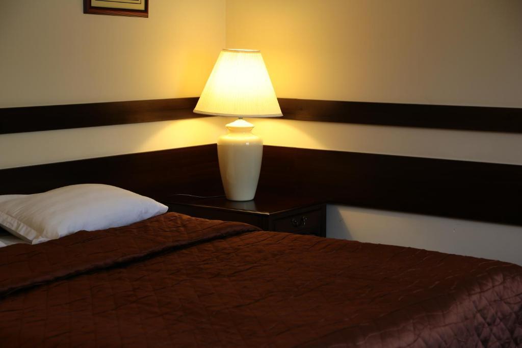 Salem On Samal Hotel Алма Ата Стая снимка