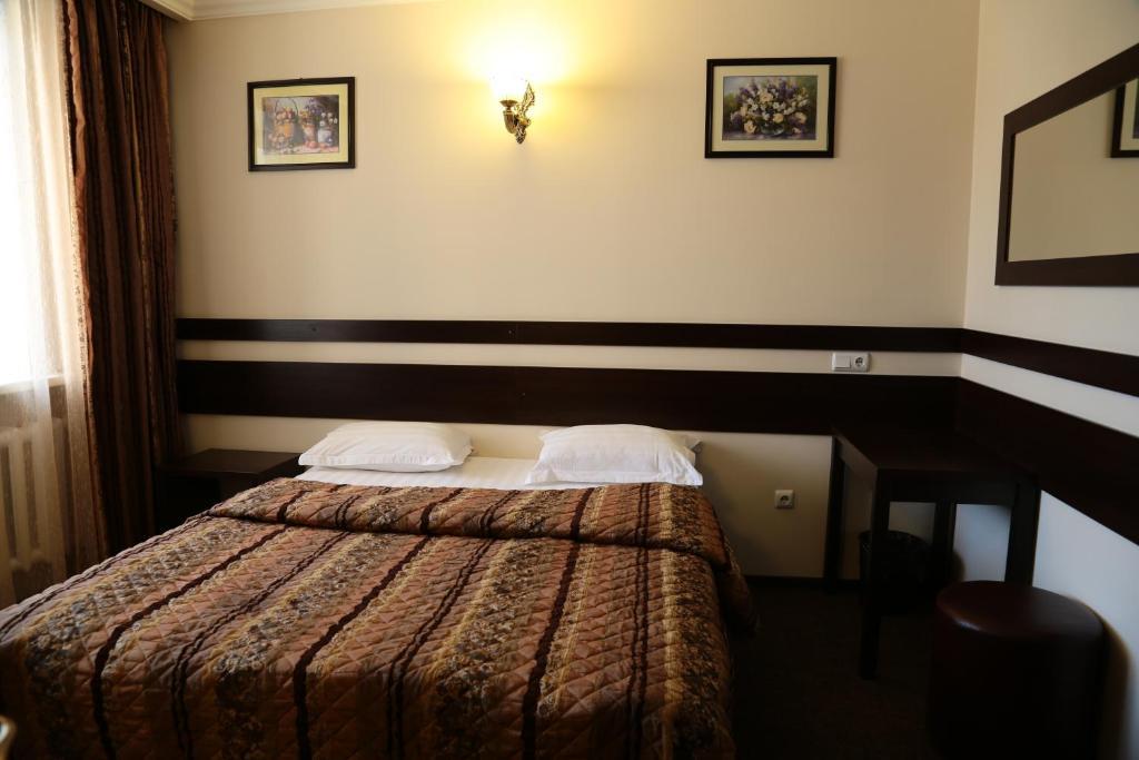 Salem On Samal Hotel Алма Ата Стая снимка